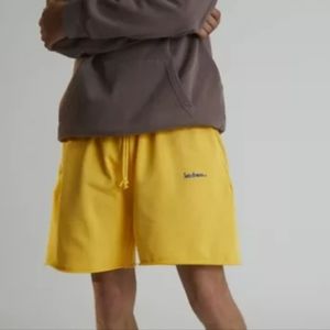 iets frans… Embroidered Relaxed Cutoff Short in Gold